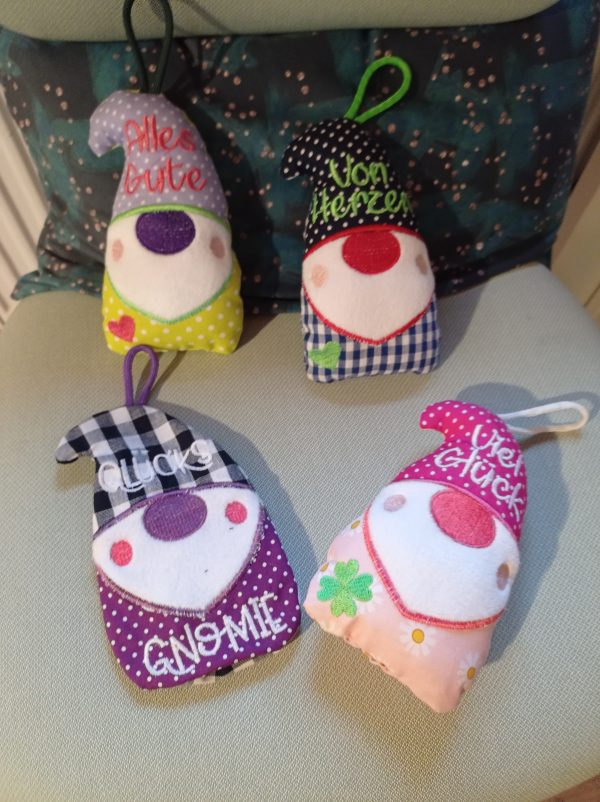 Gnomies / Kleine Wichtel