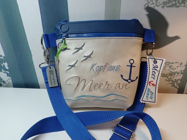 Kleine Tasche, Blau