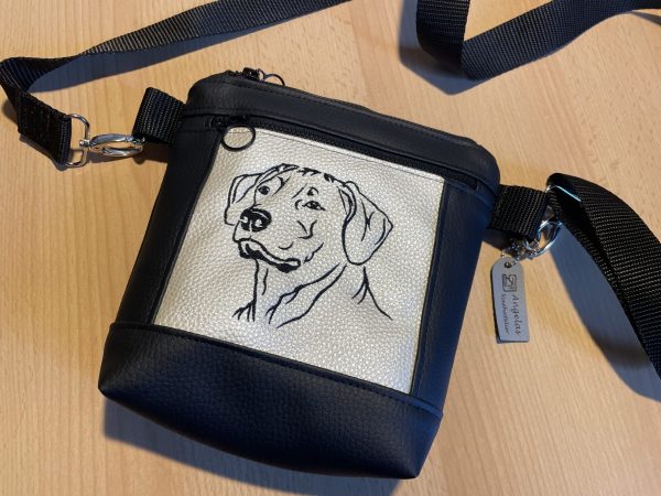 Gassi-Tasche für RR-Fans